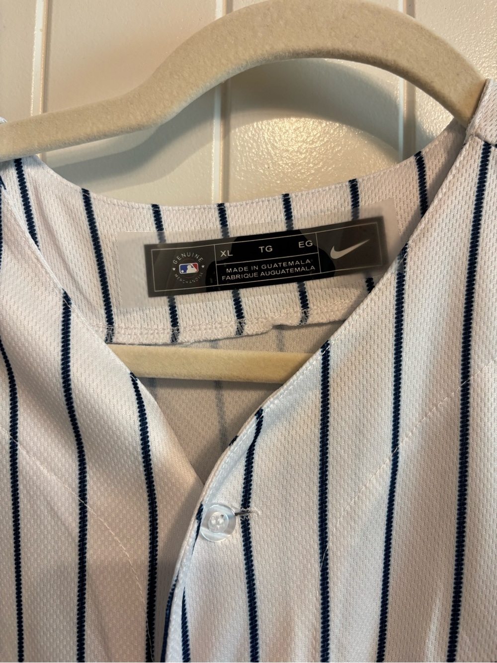New York Yankees Aaron Judge Baseball Jersey - Picture 5 of 5